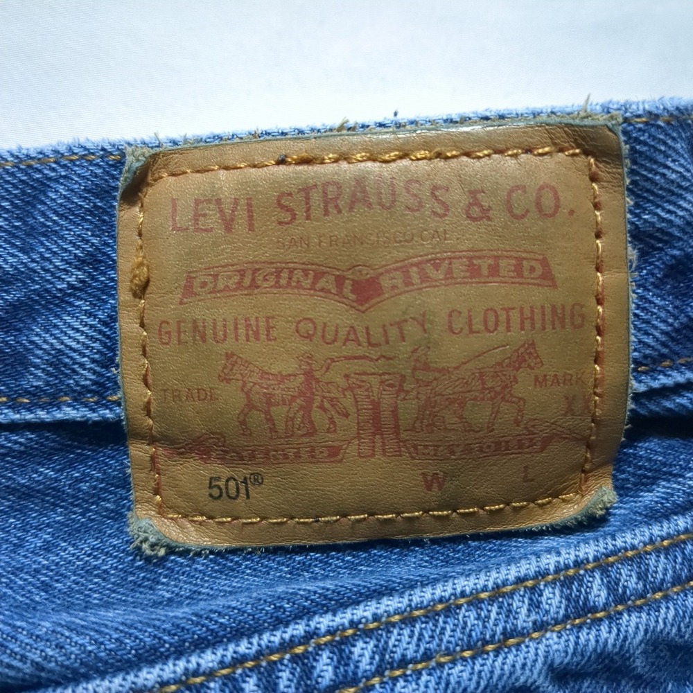 Levis Premium 501‎ Original Fit Mens W31 L32 Denim Blue Jeans - Picture 4 of 14